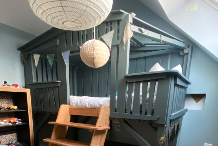 Lit cabane